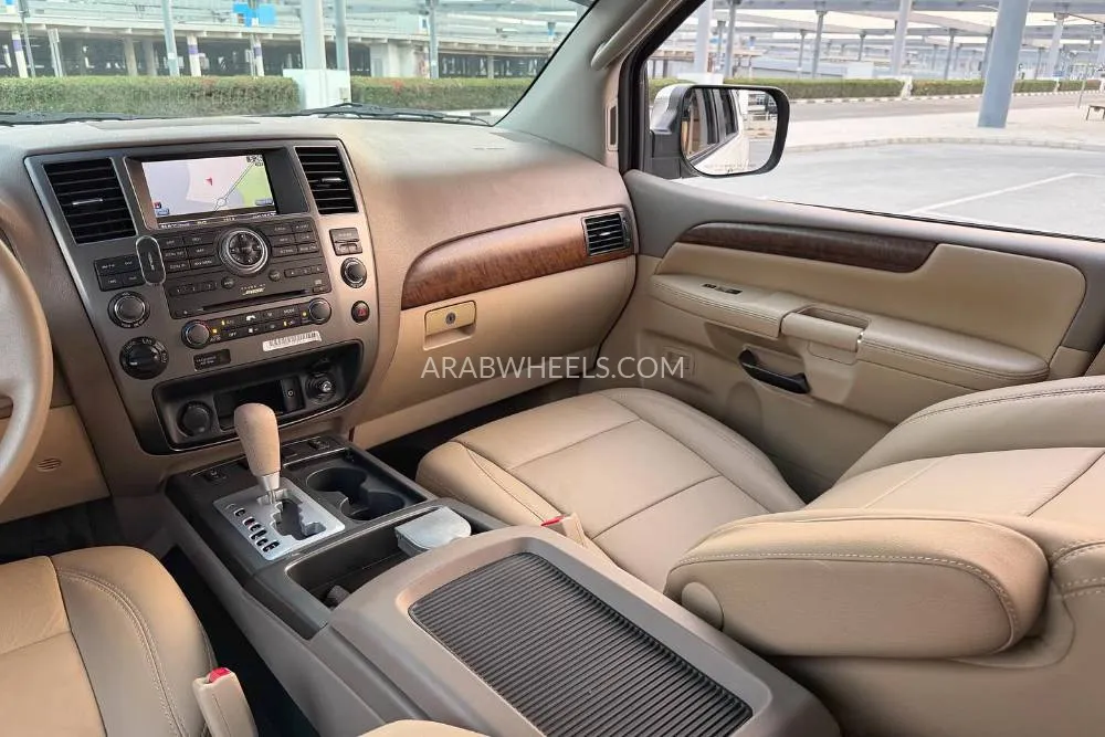 Nissan Armada 2009 for Sale in Dubai Image-12