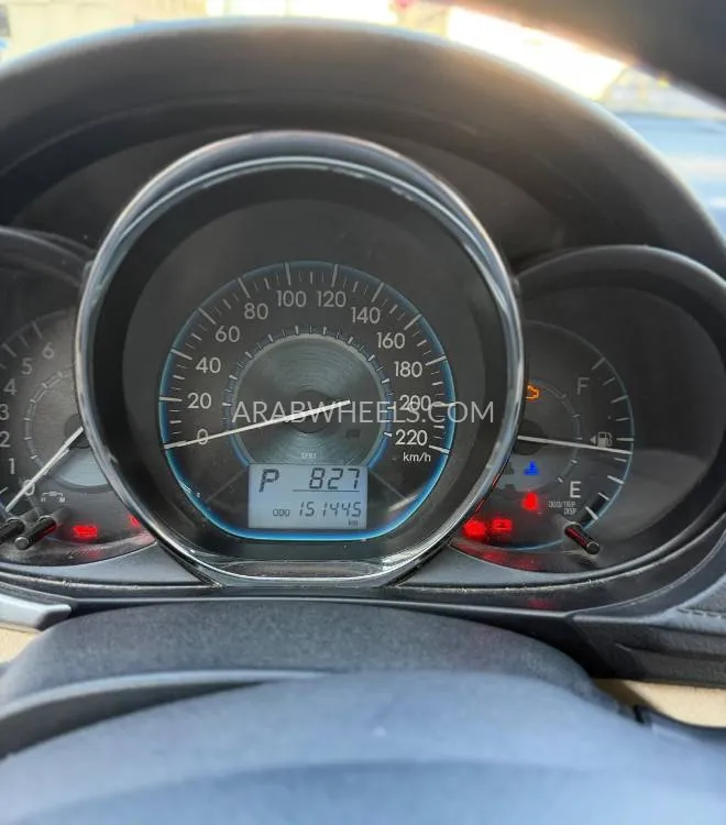 Toyota Yaris 2016 for Sale in Dubai Image-2