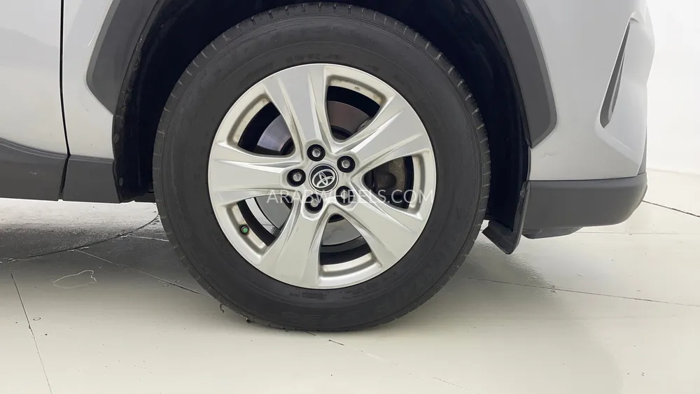 Toyota Rav4 2021 for Sale in Dubai Image-10