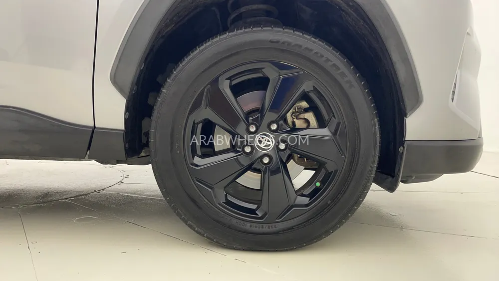 تويوتا راف 4 2021 for Sale in دبي Image-10