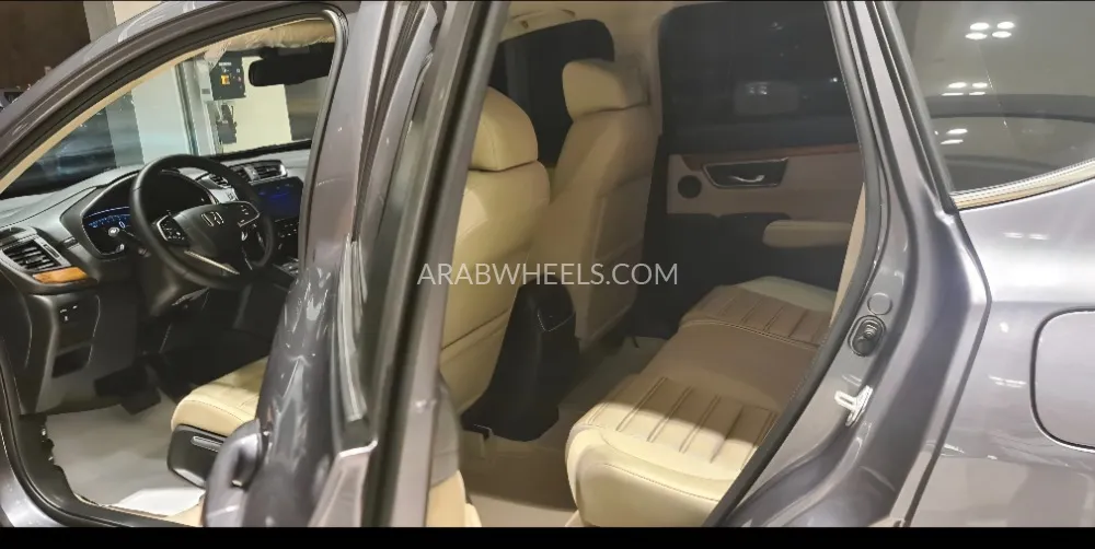 Honda CR-V 2022 for Sale in Abu Dhabi Image-11