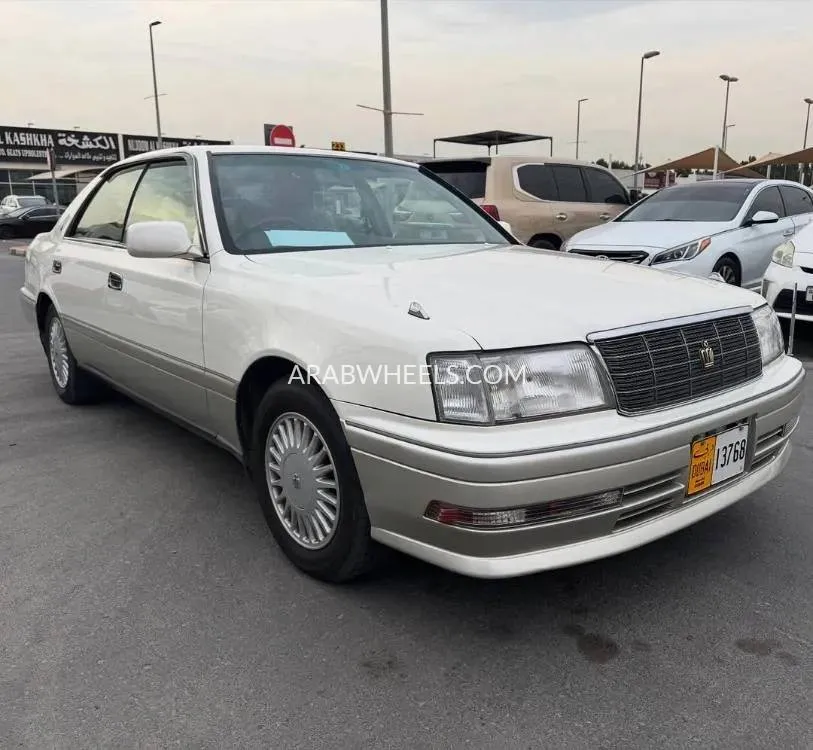 تويوتا كراون 1995 for Sale in الشارقة Image-4