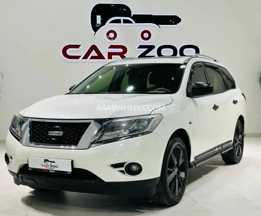 Nissan Pathfinder 2015 for Sale in Dubai Image-1