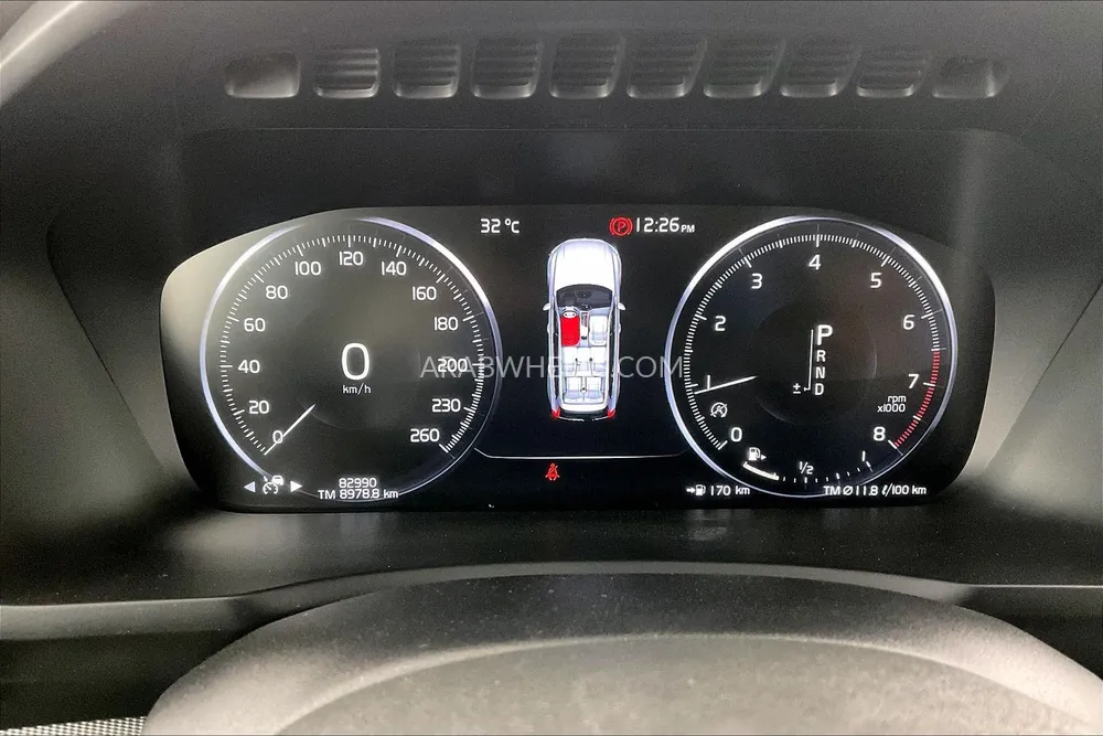 Volvo XC90 2019 for Sale in Sharjah Image-12