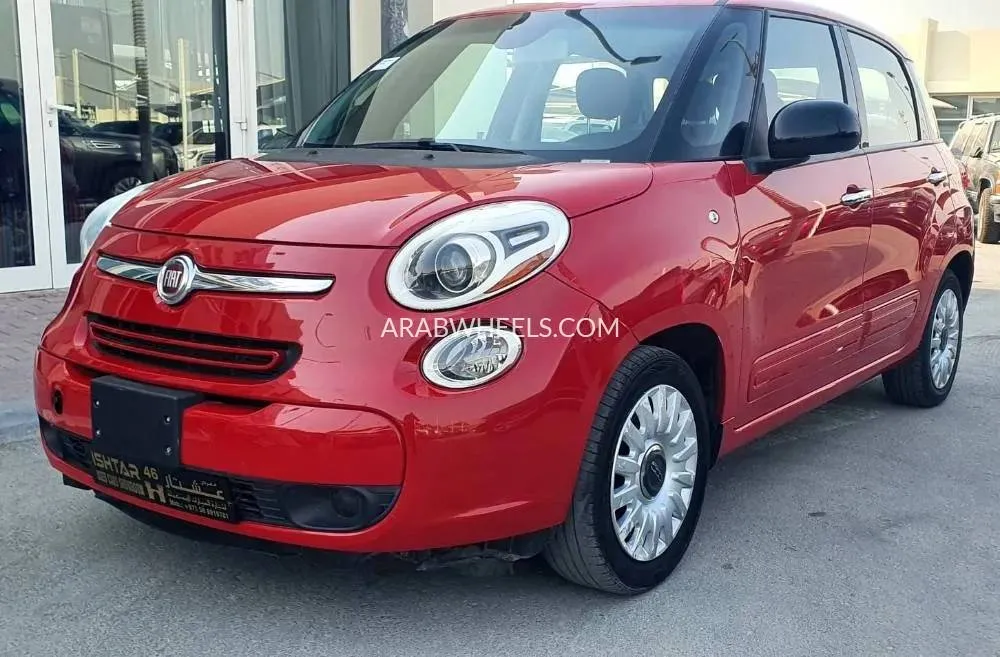 Fiat 500L 2015 for Sale in Sharjah Image-4