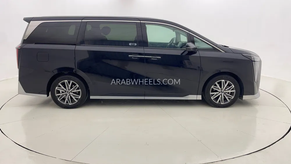 GAC M8 2025 for Sale in Dubai Image-2