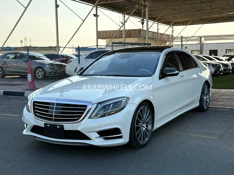 Mercedes Benz CLS Class 2015 for Sale in Dubai Image-3