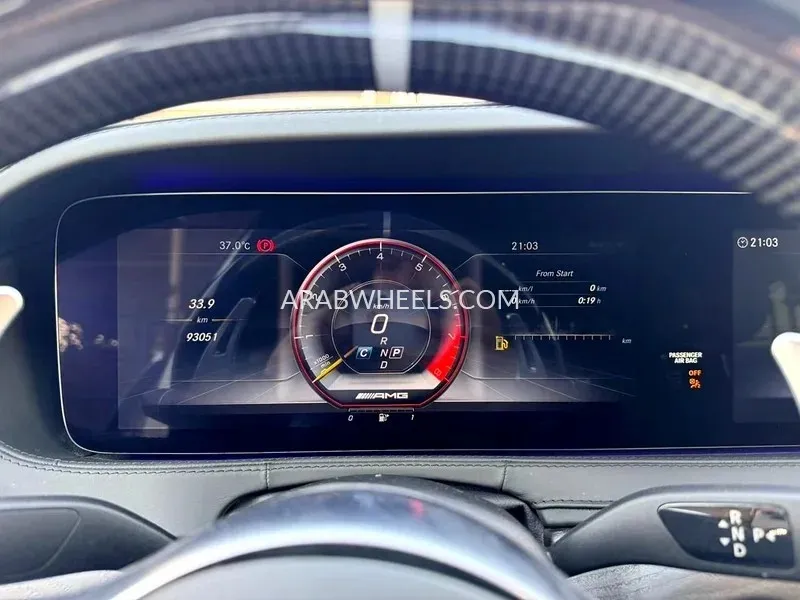 Mercedes Benz CLS Class 2018 for Sale in Dubai Image-9