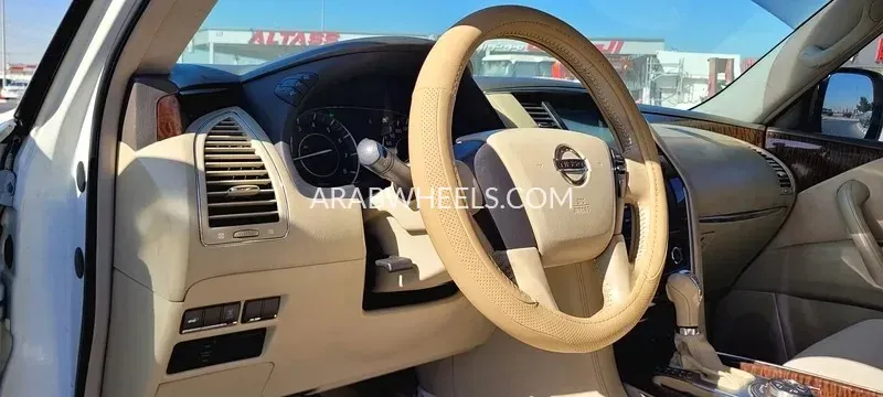 نيسان باترول 2013 for Sale in دبي Image-6