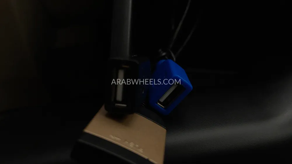 Honda CR-V 2016 for Sale in Dubai Image-38