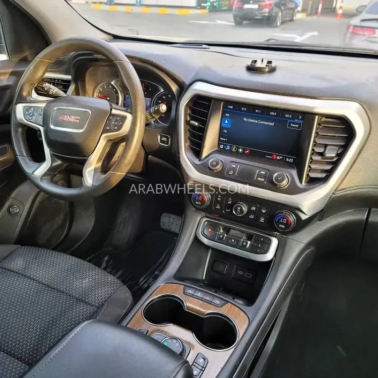 GMC Acadia 2022 for Sale in Sharjah Image-7