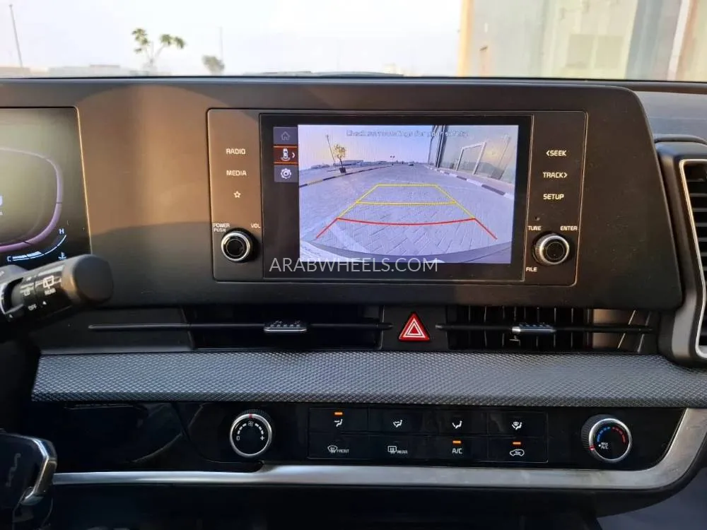 Kia Sportage 2023 for Sale in Ajman Image-13