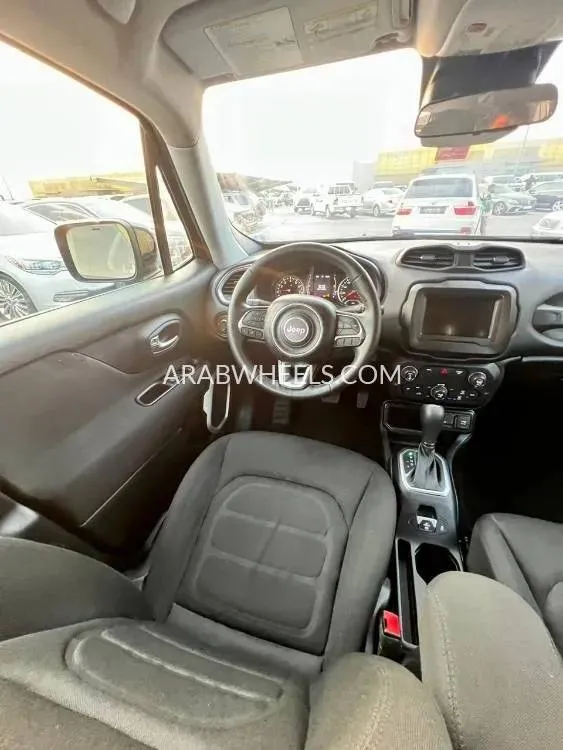 Jeep Renegade 2020 for Sale in Sharjah Image-7