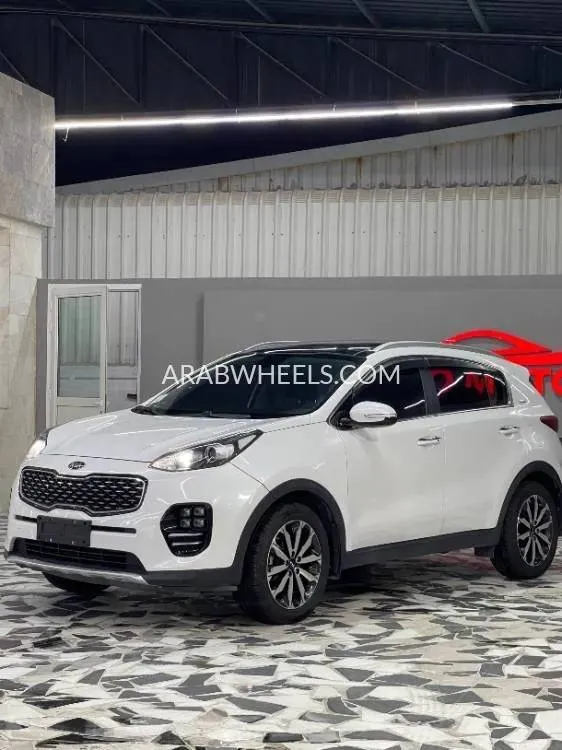 Kia Sportage 2018 for Sale in Ajman Image-2