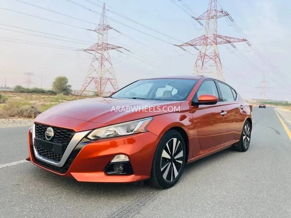 Nissan Altima 2019 for Sale in Sharjah Image-4