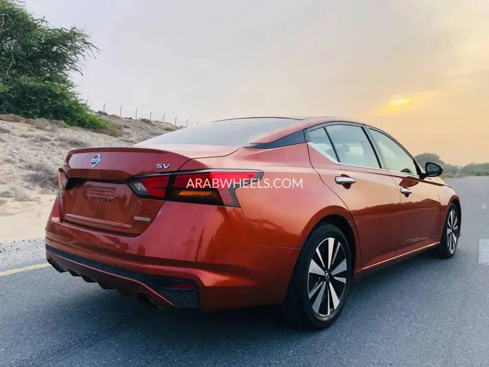 Nissan Altima 2019 for Sale in Sharjah Image-18