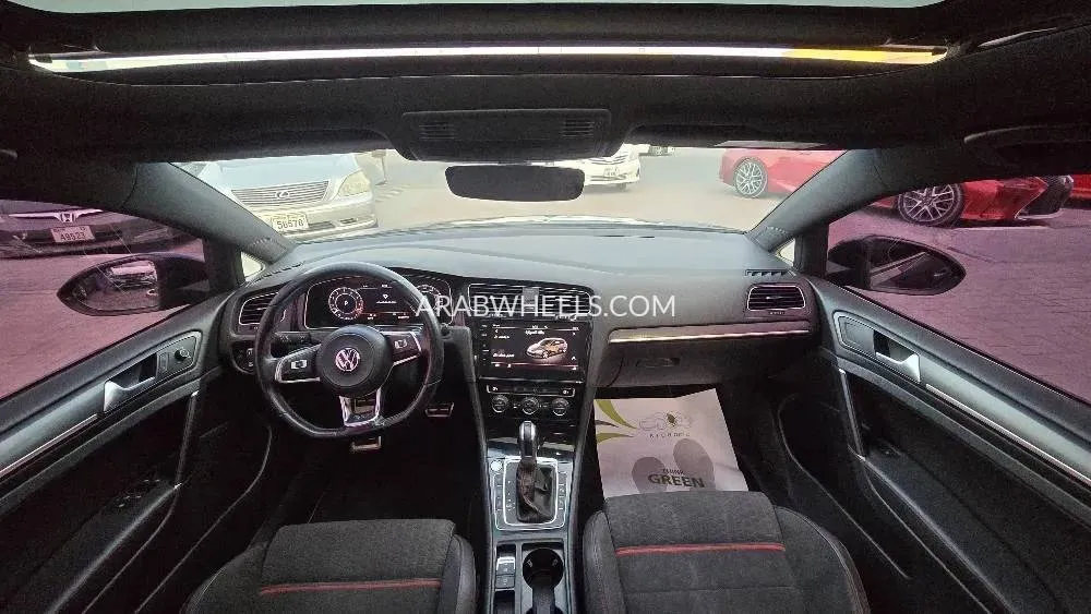 Volkswagen Golf GTI 2018 for Sale in Sharjah Image-4