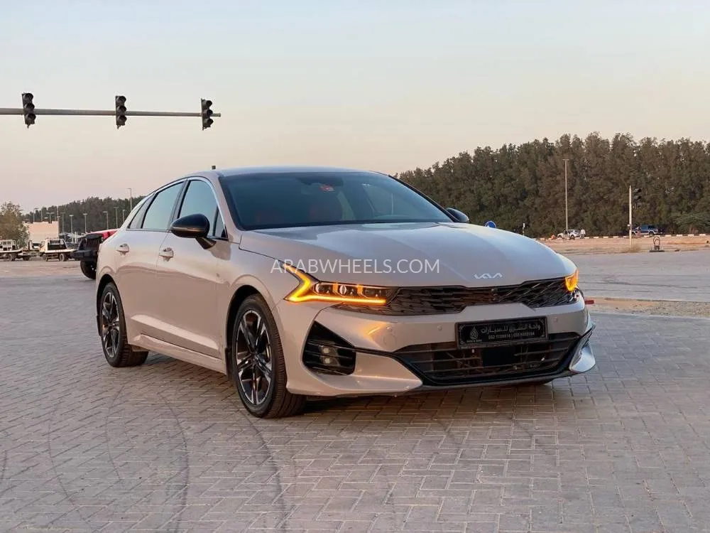 Kia K5 2023 for Sale in Sharjah Image-1