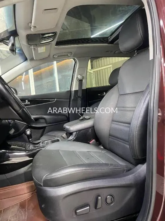 كيا سورينتو 2015 for Sale in عجمان Image-6