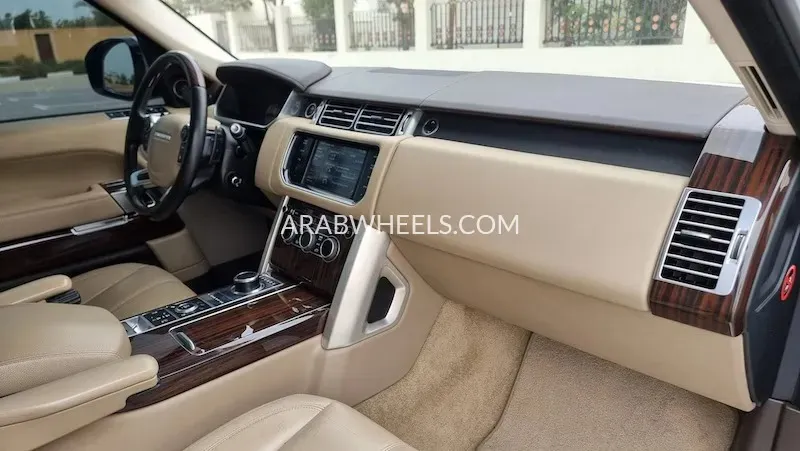 Land Rover Range Rover 2014 for Sale in Dubai Image-11