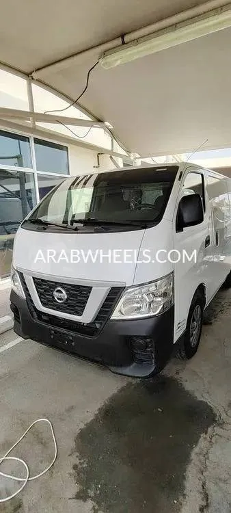 نيسان أورفان 2022 for Sale in الشارقة Image-3