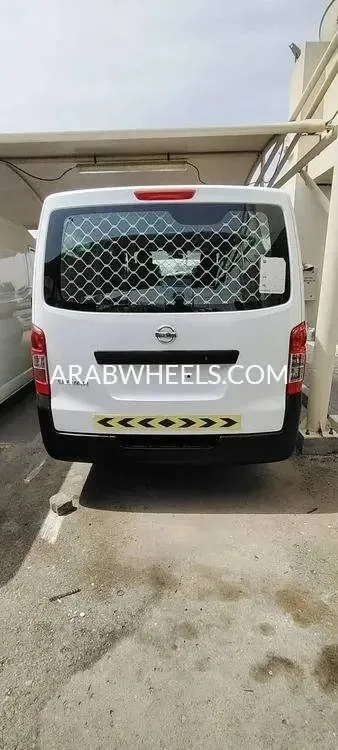 نيسان أورفان 2022 for Sale in الشارقة Image-8