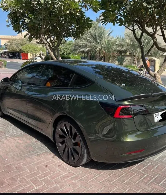 Tesla Model 3 2021 for Sale in Sharjah Image-6