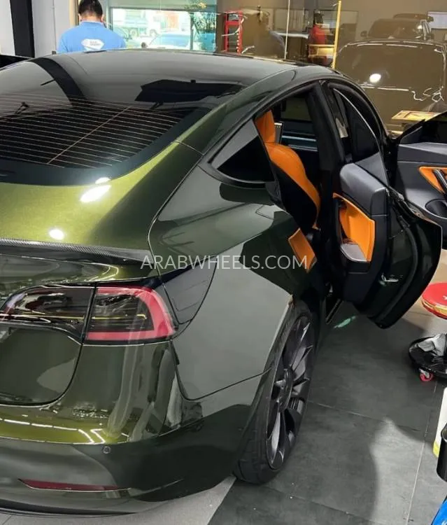 Tesla Model 3 2021 for Sale in Sharjah Image-8