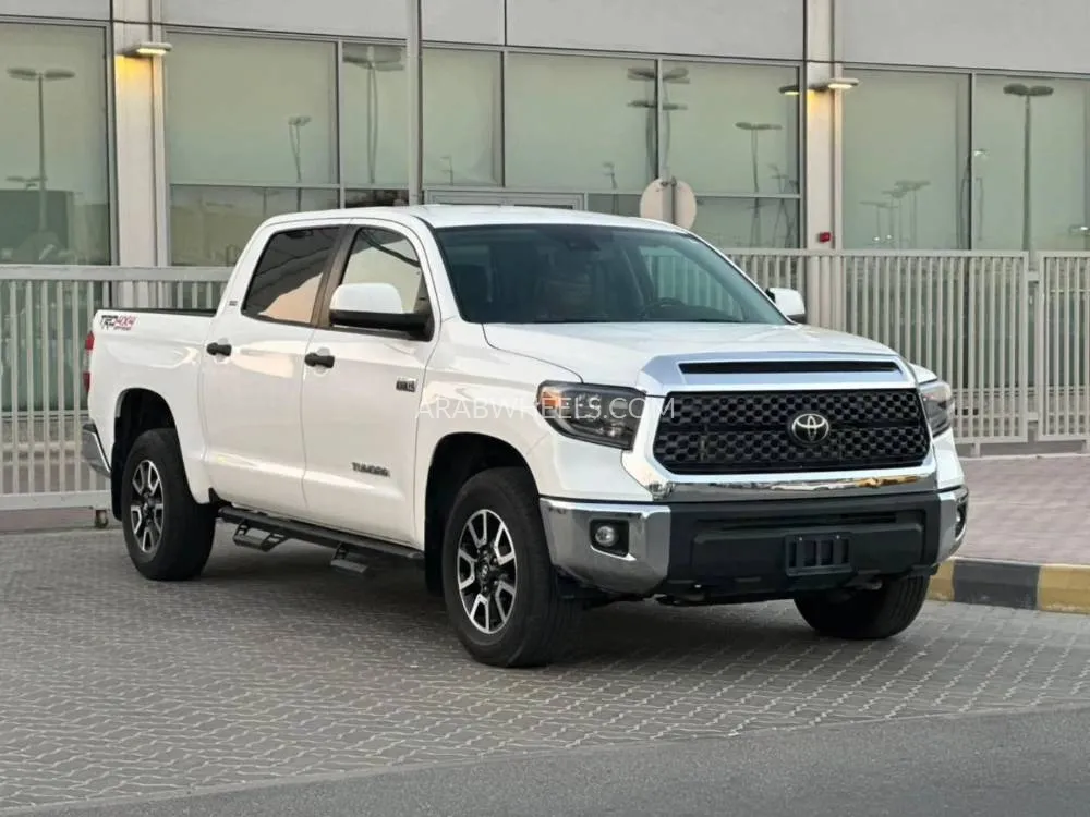 Toyota Tundra 2021 for Sale in Sharjah Image-1
