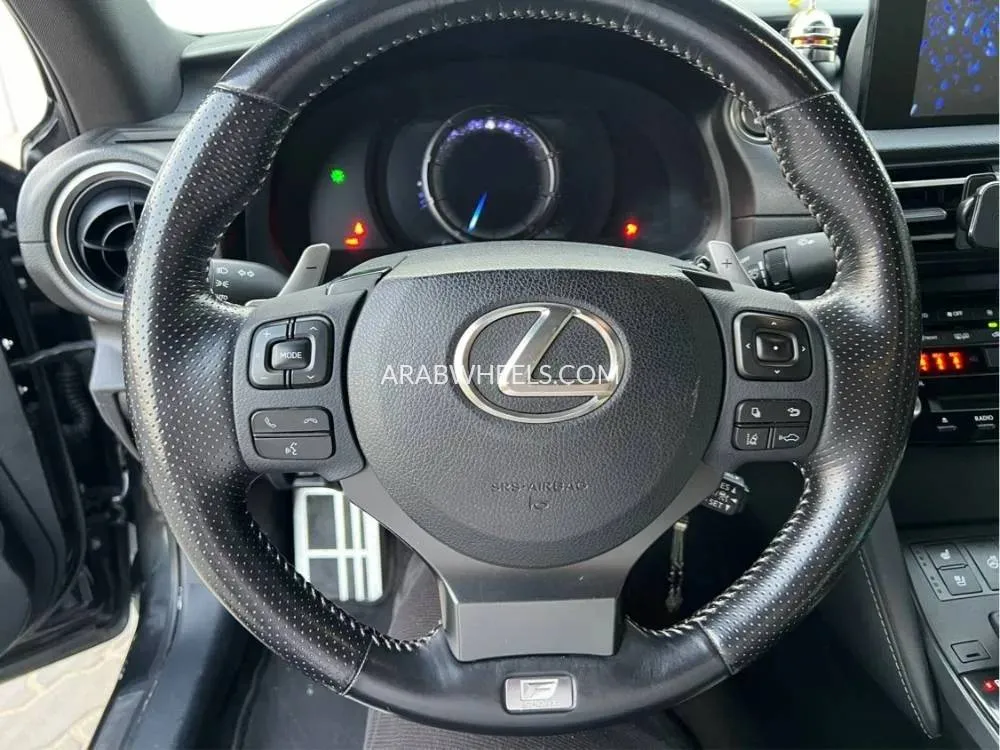 Lexus IS F 2021 for Sale in Sharjah Image-6