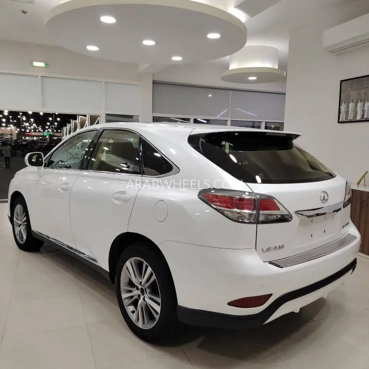 Lexus RX 2015 for Sale in Sharjah Image-9