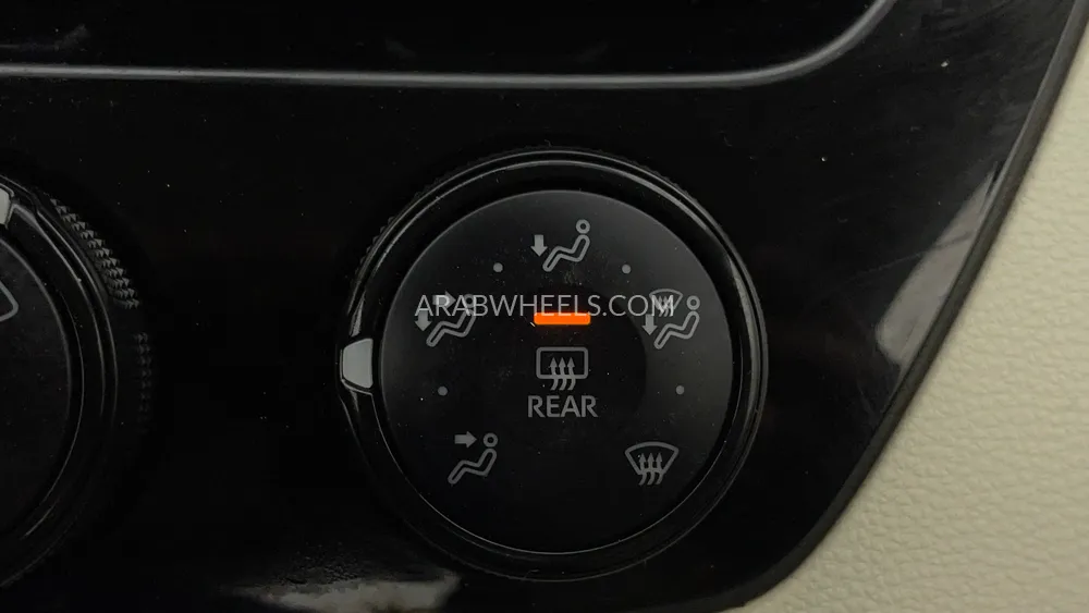 Toyota Corolla 2020 for Sale in Dubai Image-35