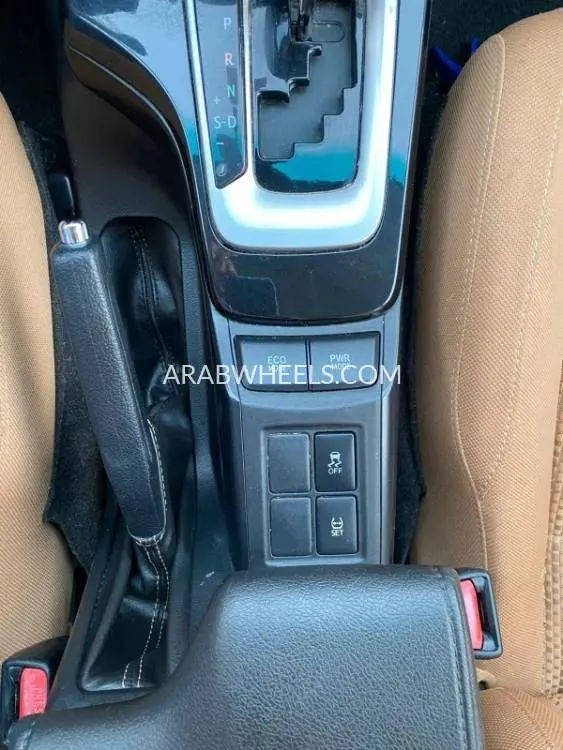 Toyota Fortuner 2020 for Sale in Sharjah Image-8