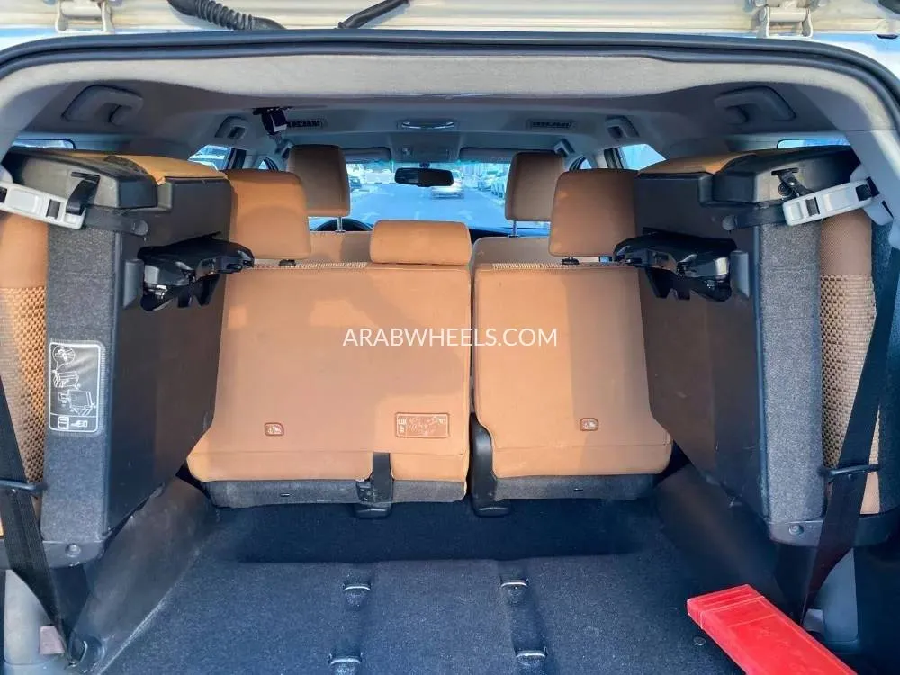 Toyota Fortuner 2020 for Sale in Sharjah Image-12