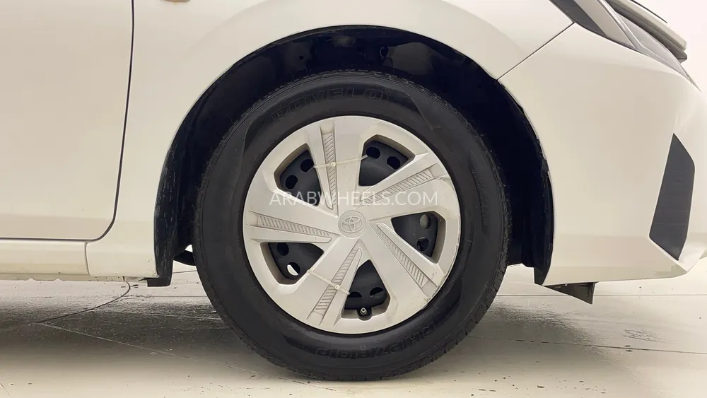 Toyota Yaris 2023 for Sale in Dubai Image-10