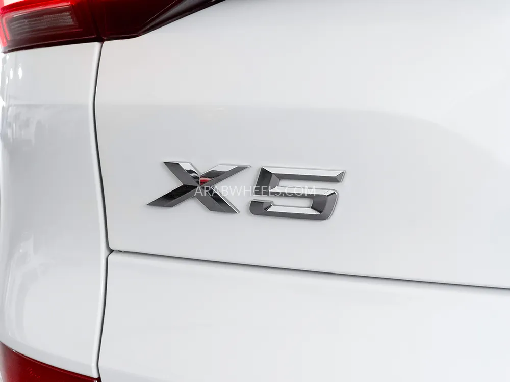 BMW X5 2020 for Sale in Dubai Image-17