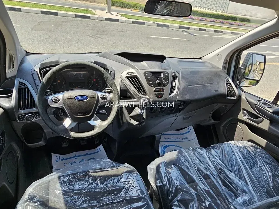 Ford Transit 2019 for Sale in Sharjah Image-19