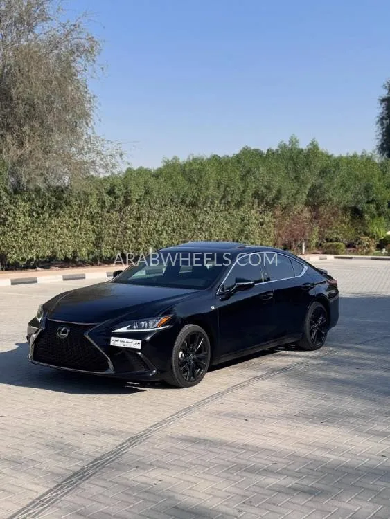 Lexus ES 2022 for Sale in Ras Al Khaimah Image-4