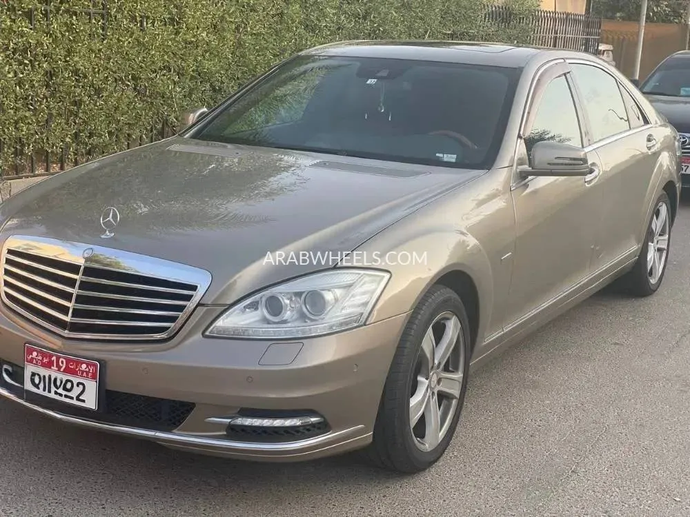 Mercedes Benz S Class 2010 for Sale in Al Ain Image-3