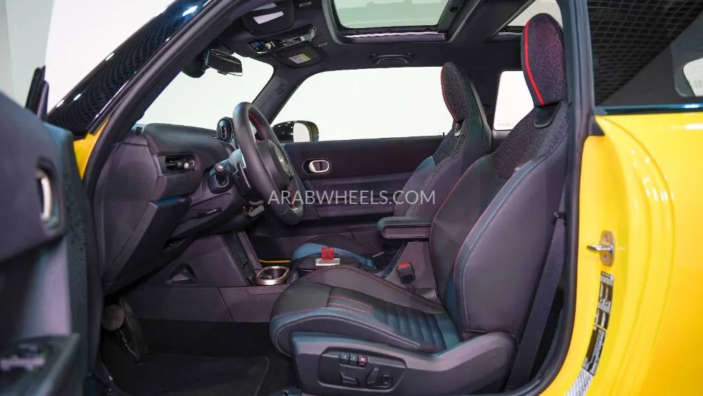 Mini Cooper 2025 for Sale in Abu Dhabi Image-6