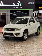 Suzuki Grand Vitara 2.4L DLX 2016 for Sale