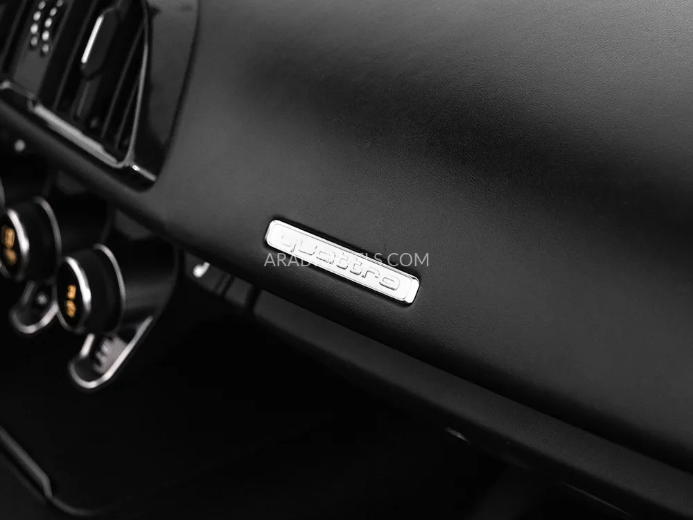 أودي  سبايدر R8 2020 for Sale in دبي Image-14