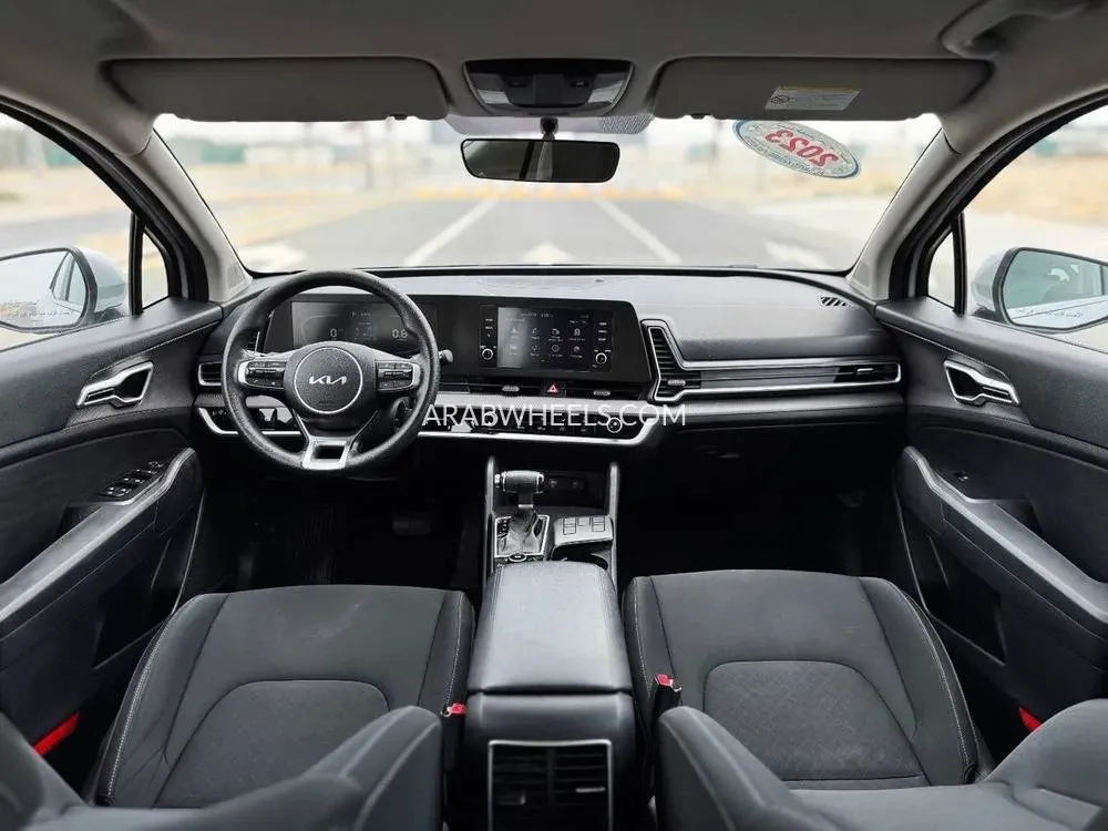 Kia Sportage 2023 for Sale in Sharjah Image-12