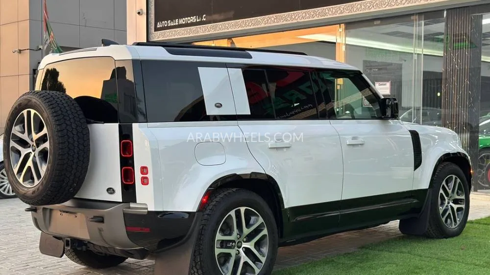 Land Rover Defender 2022 for Sale in Dubai Image-8