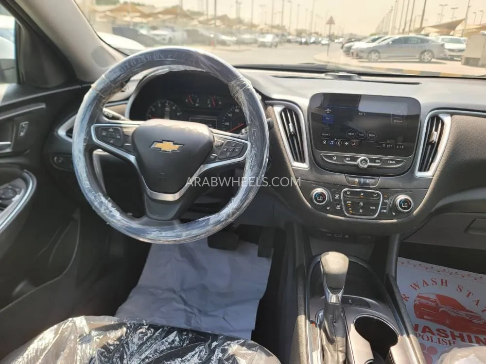 Chevrolet Malibu 2022 for Sale in Dubai Image-13