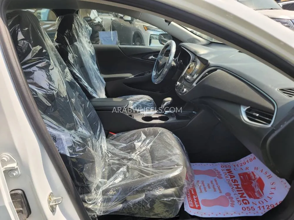Chevrolet Malibu 2022 for Sale in Dubai Image-23