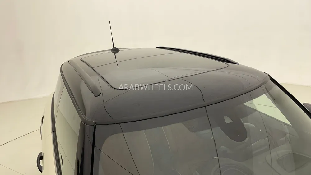 Mini Cooper 2023 for Sale in Dubai Image-11