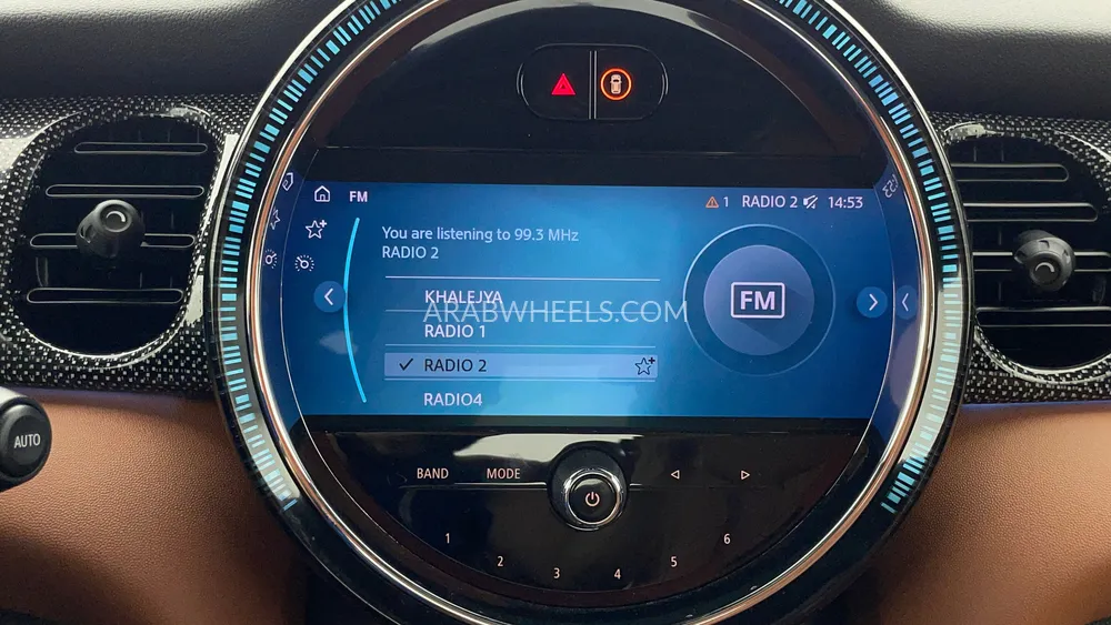 Mini Cooper 2023 for Sale in Dubai Image-33