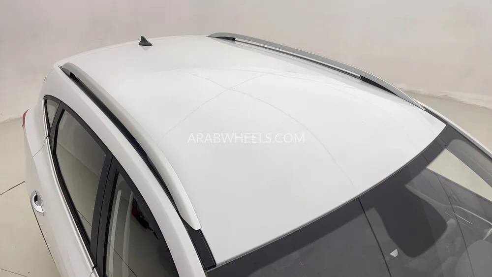 MG ZS 2023 for Sale in Dubai Image-11