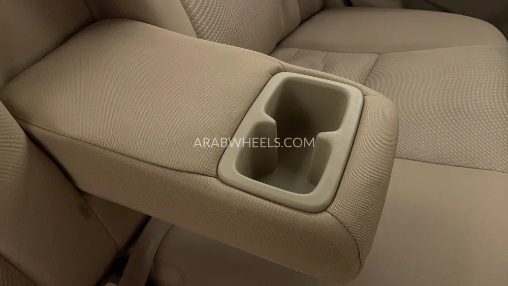 Suzuki Ciaz 2023 for Sale in Dubai Image-32